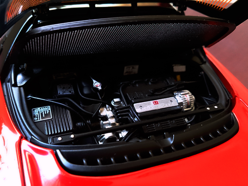 Illustration for article titled AUTOart Honda NSX Type R: Review